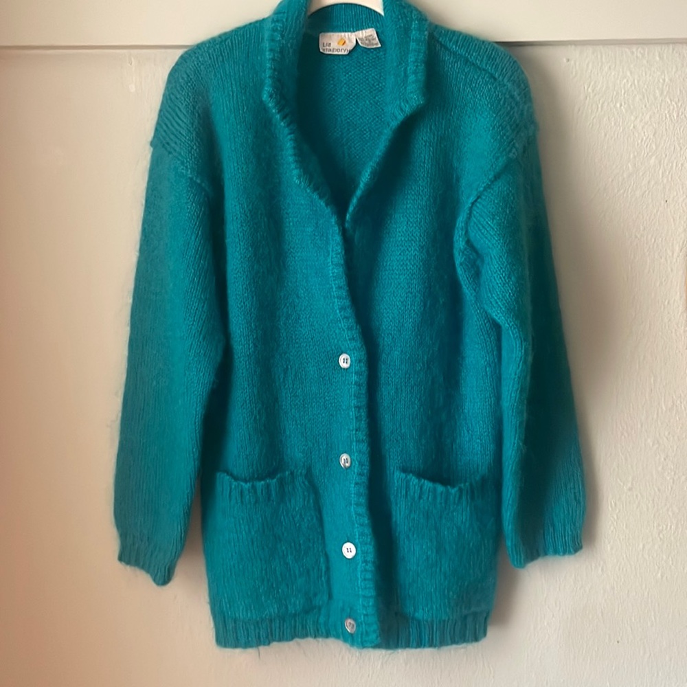 Vintage teal button down collar sweater by Liz Claiborne.